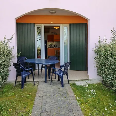 Pioppi Lido Altanea Apartment