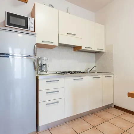 Pioppi Lido Altanea Apartamento