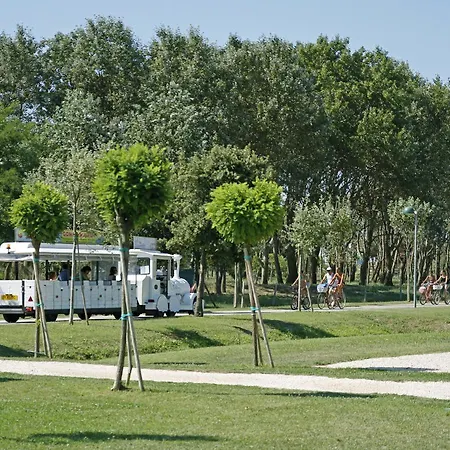 Pioppi Lido Altanea Apartman Caorle